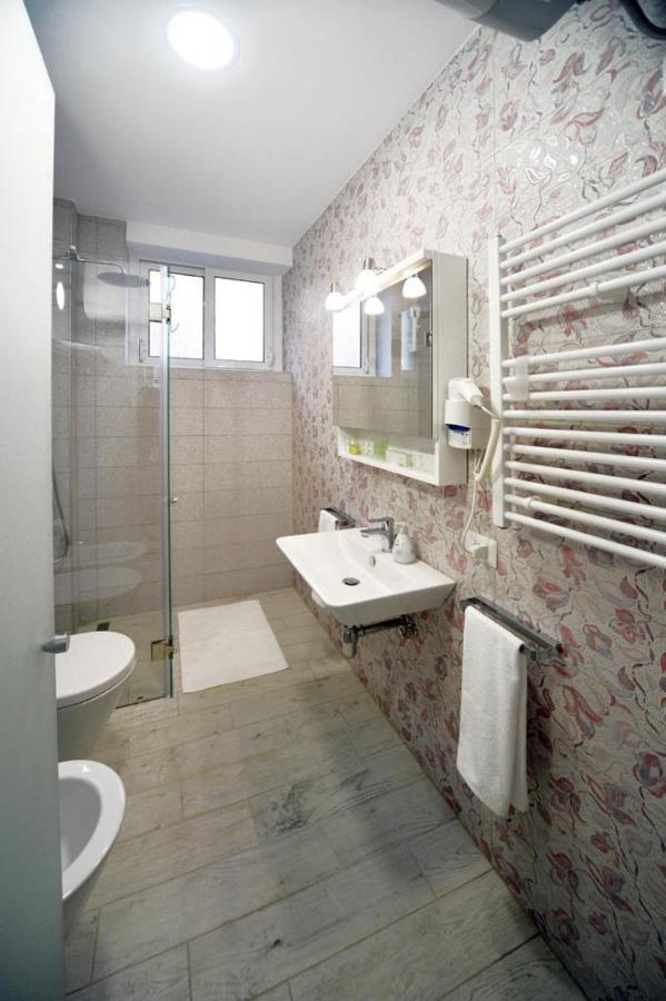 Konak Rooms L Skanderbeg Square Tirana Buitenkant foto